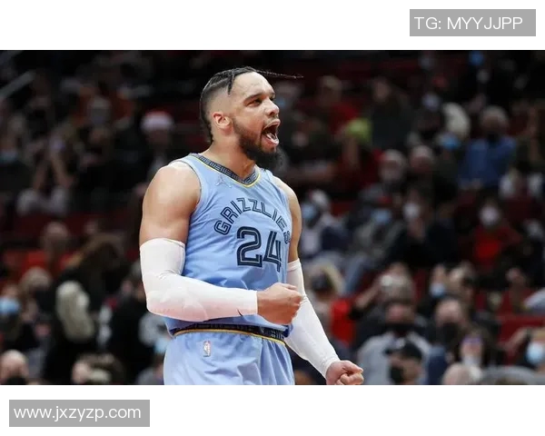 NBA太阳队防守悍将狄龙·布鲁克斯因不当手势遭罚款